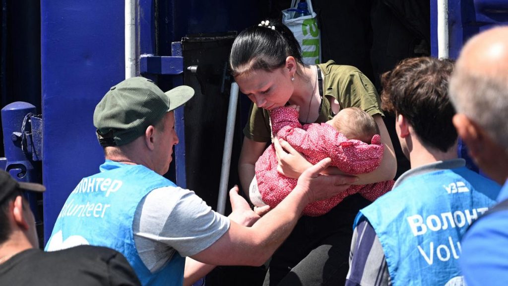 Evacuan a los niños de una región de Rusia tras ola de ataques desde Ucrania