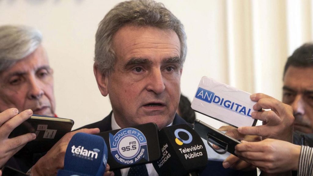 Rossi convocó a «restablecer y actualizar la Ley de Medios» en el próximo gobierno