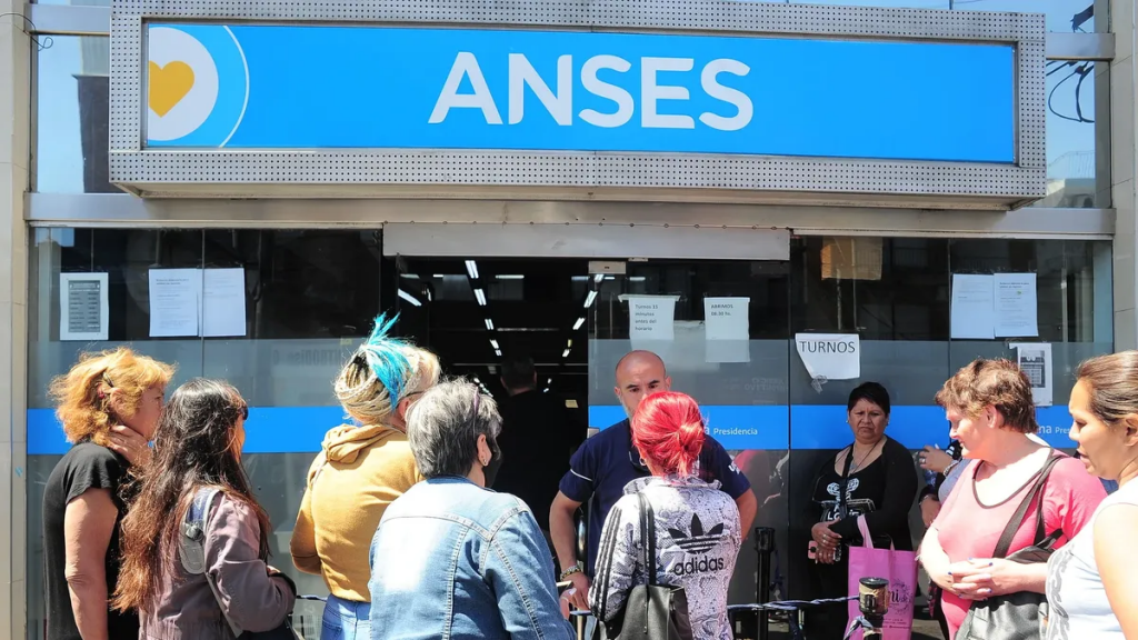 Raverta: «En julio 92.000 personas cobrarán su jubilación por el plan de pago de deuda previsional»