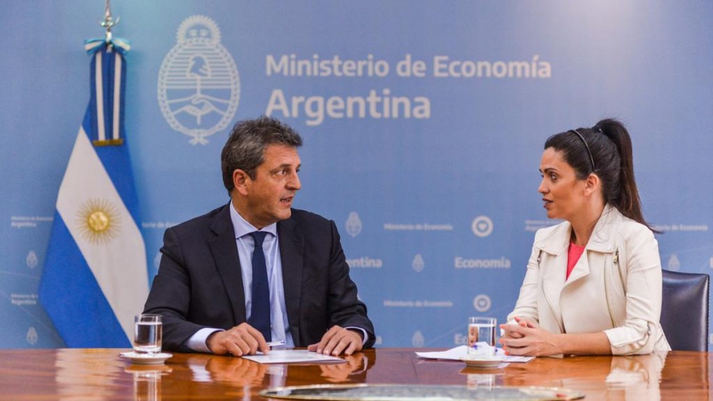 Massa y Volnovich anunciaron la universalización del Programa Alimentario para PAMI