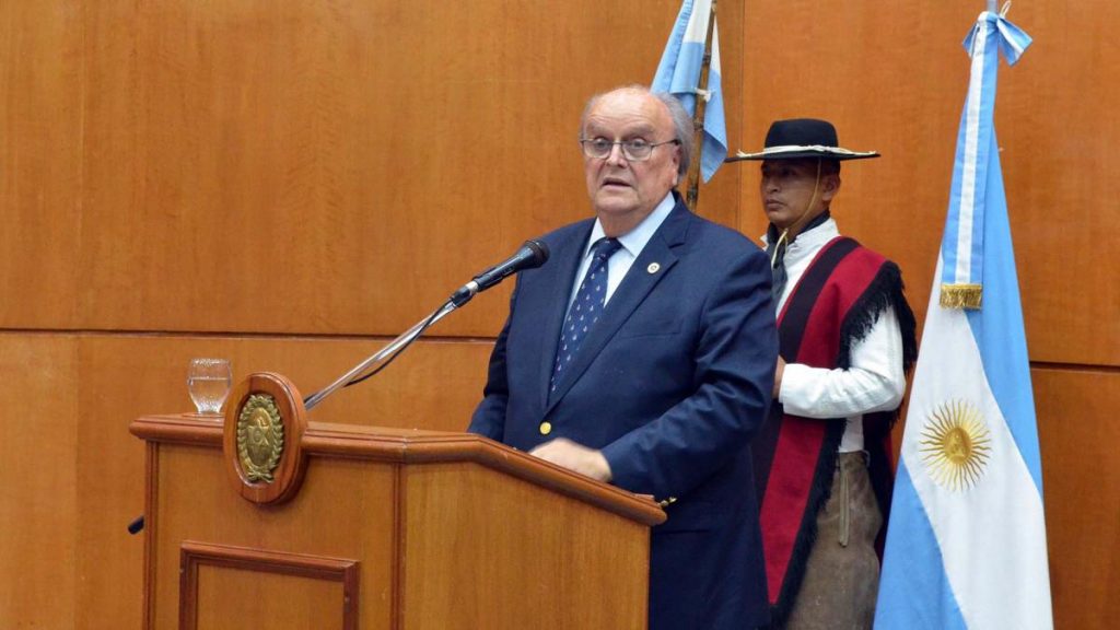 De Mendiguren: «La salida no es volviendo a endeudar a la Argentina»