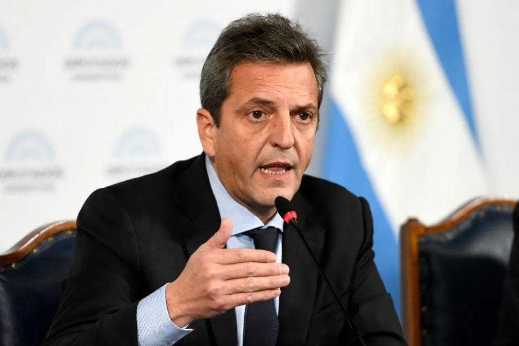 Massa confirmó que anunciará el congelamiento de precios