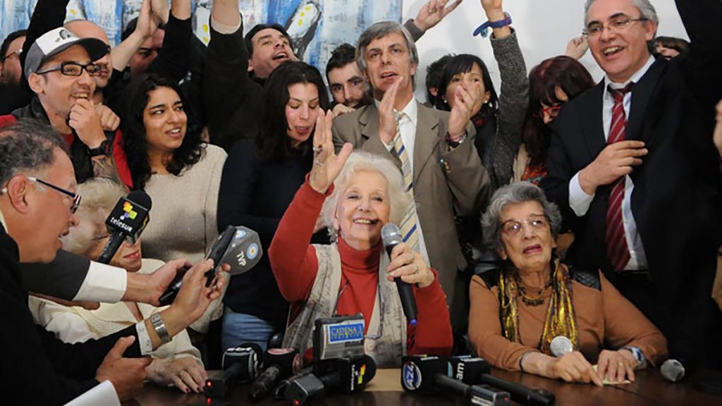 Las Abuelas de Plaza de Mayo encontraron al nieto 133